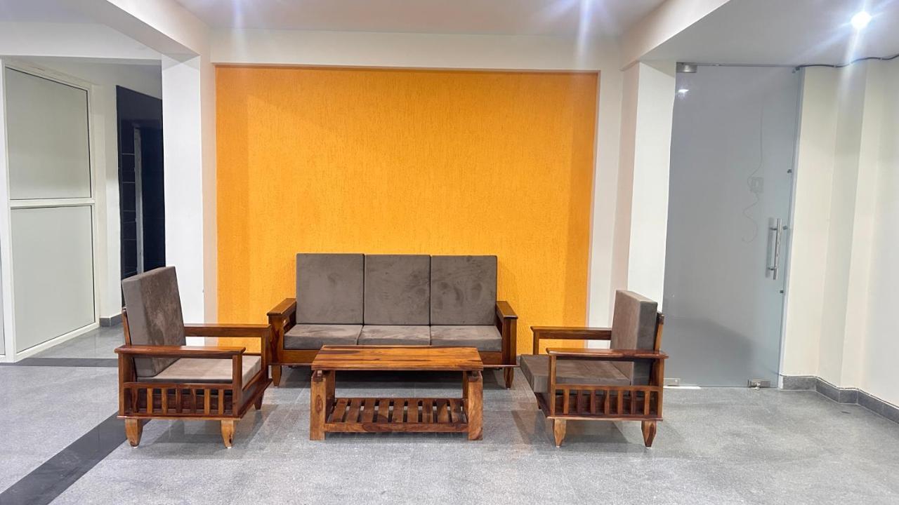 Lime Tree Service Apartment - Medanta Medicity, 구르가온 외부 사진