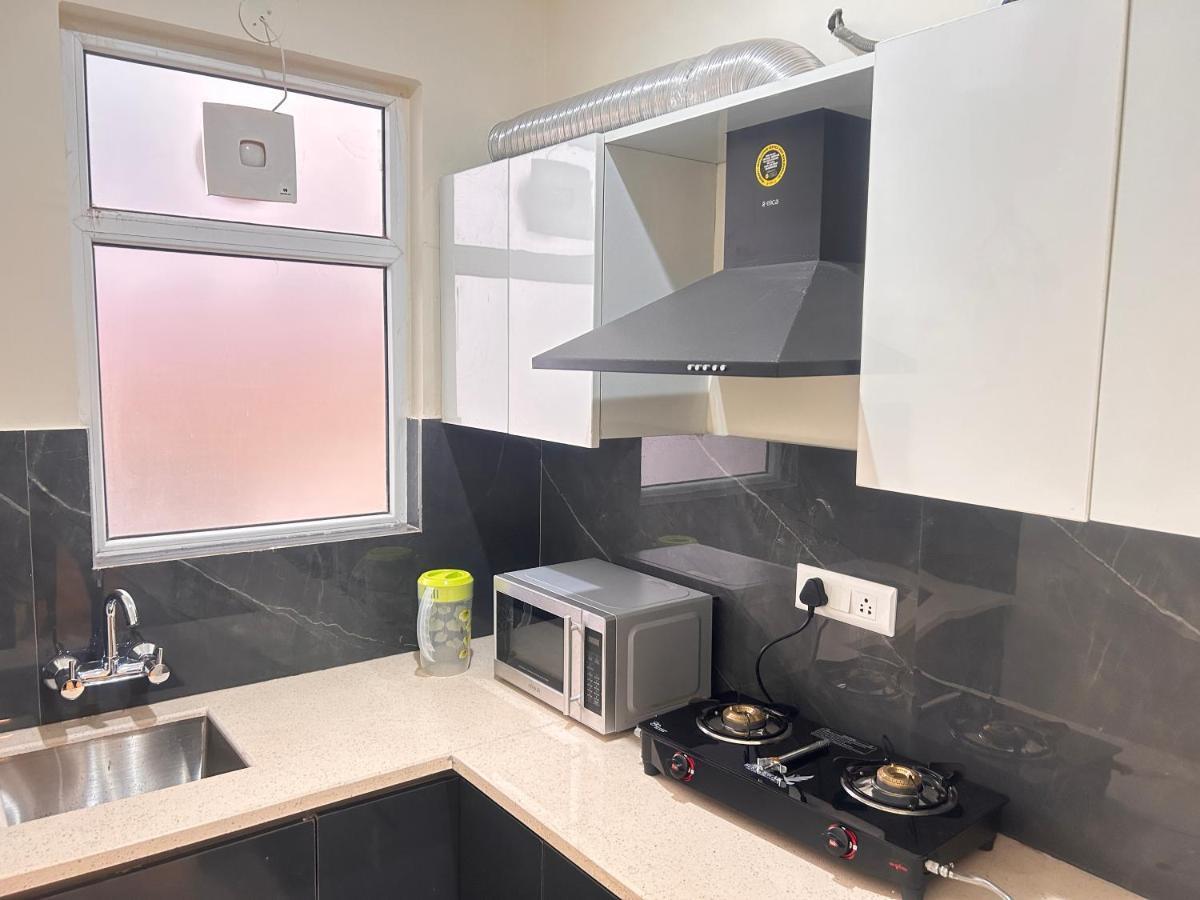 Lime Tree Service Apartment - Medanta Medicity, 구르가온 외부 사진