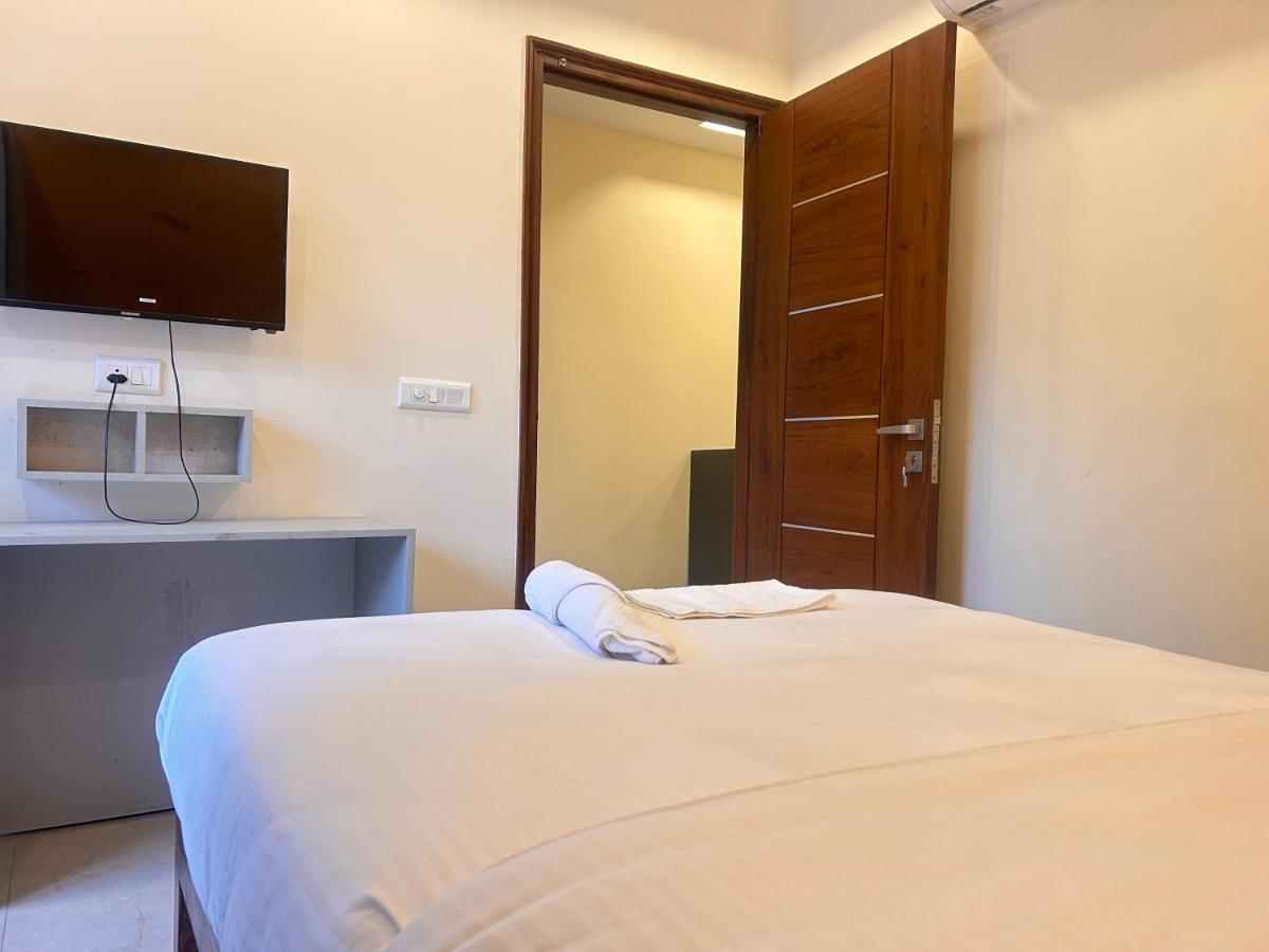 Lime Tree Service Apartment - Medanta Medicity, 구르가온 외부 사진