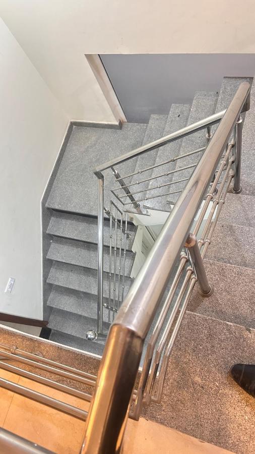 Lime Tree Service Apartment - Medanta Medicity, 구르가온 외부 사진
